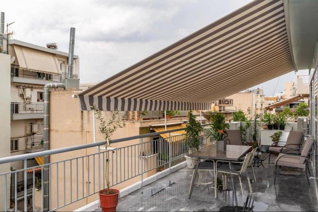 Artistic Apt In Vibrant Gazi With Large Terrace By Ghh Athen Eksteriør bilde