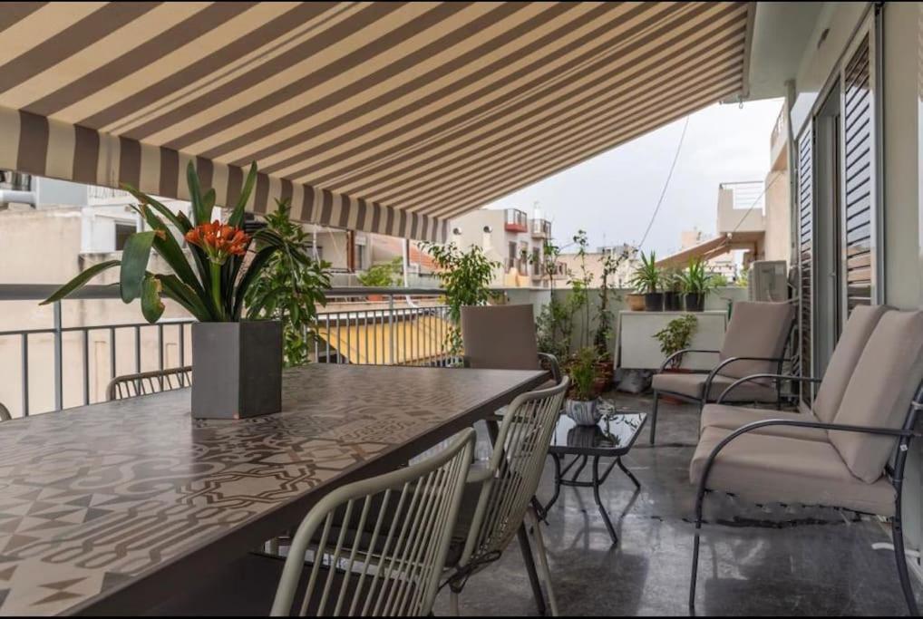 Artistic Apt In Vibrant Gazi With Large Terrace By Ghh Athen Eksteriør bilde