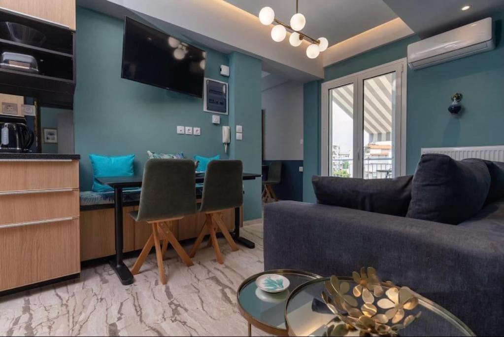 Artistic Apt In Vibrant Gazi With Large Terrace By Ghh Athen Eksteriør bilde